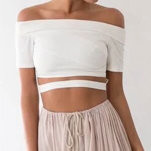 Hello Molly Elegant White Top